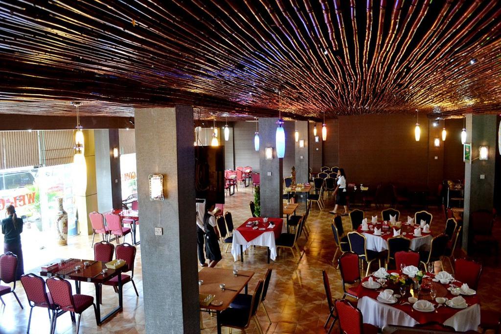יאנגון Excel Palace Hotel מראה חיצוני תמונה